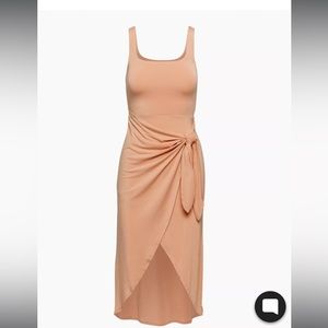 Aritzia Saturn midi dress